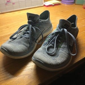 Grey Nike Fly Knits 4.0